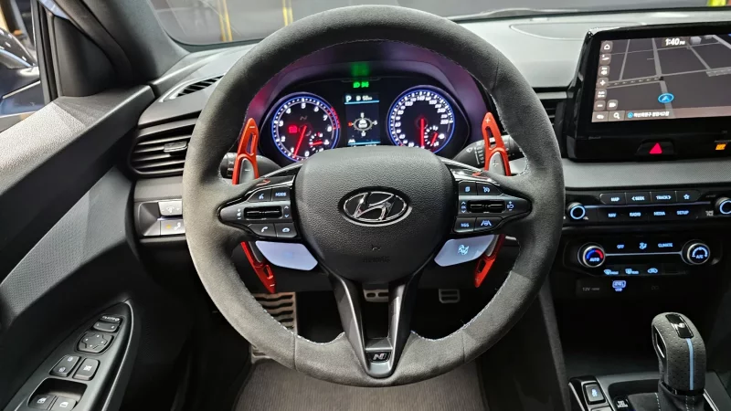 Hyundai Veloster