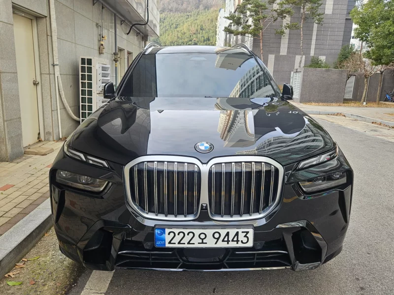 BMW X7
