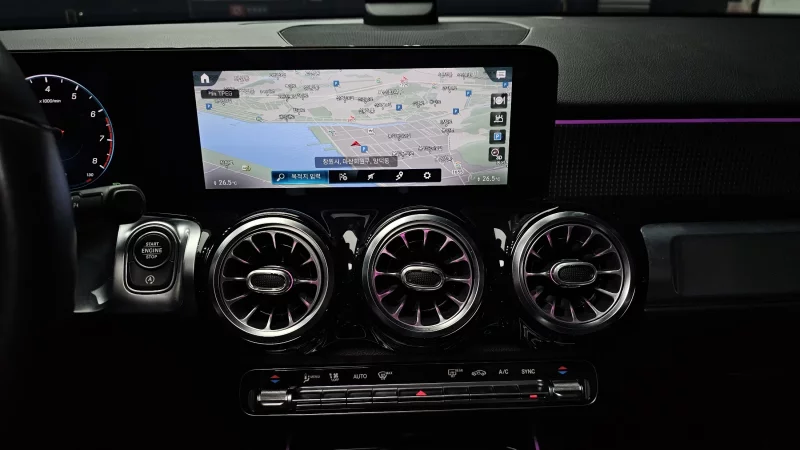 Mercedes-Benz GLB-Class