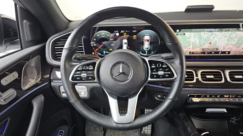 Mercedes-Benz GLE-Class