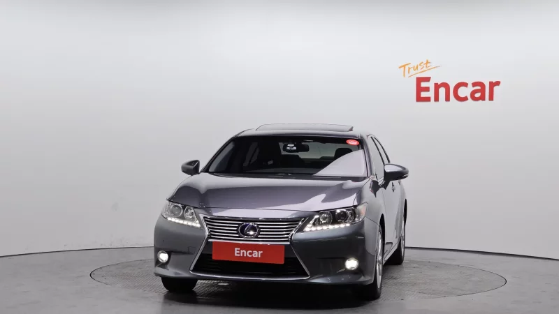 Lexus ES300h