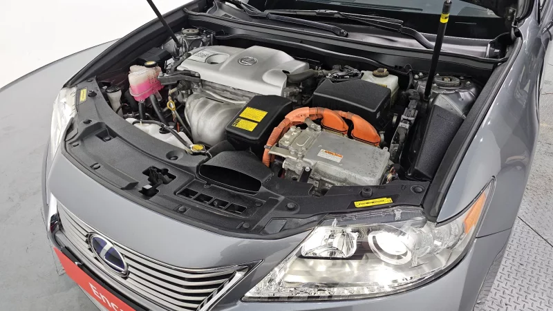 Lexus ES300h