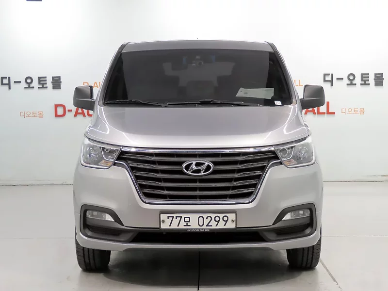 Hyundai Grand Starex