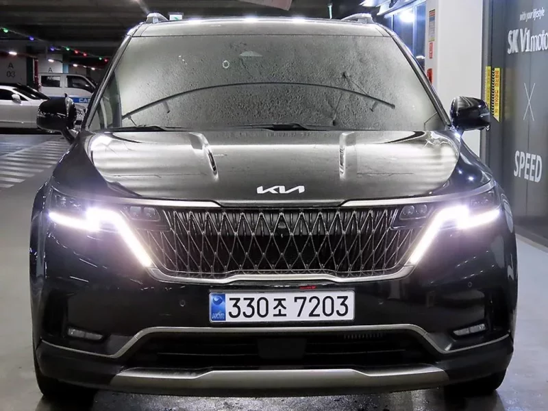 Kia Carnival