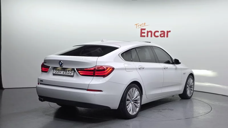 BMW 5-Series Gran Turismo