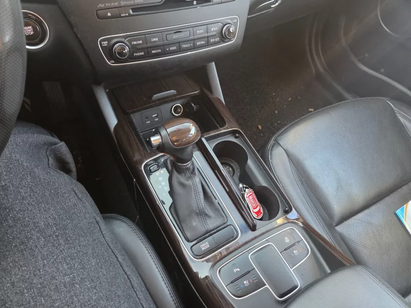 Kia K7