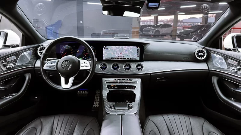 Mercedes-Benz CLS-Class