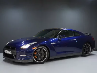 Nissan GT-R