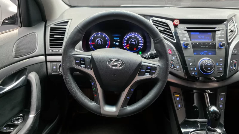 Hyundai I40