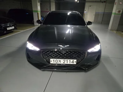 Genesis G70