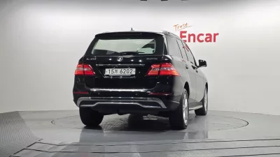 Mercedes-Benz M-class