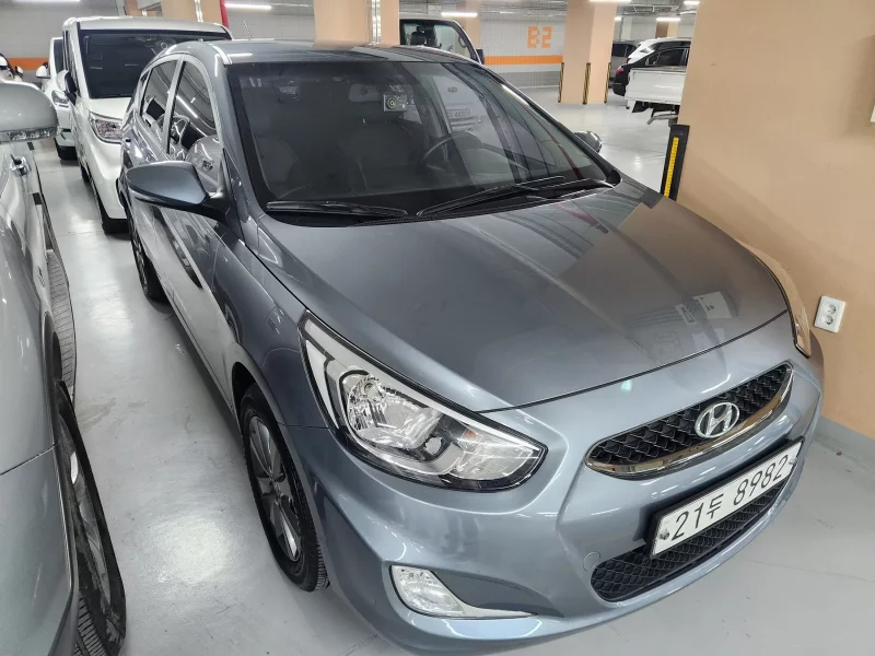 Hyundai Accent