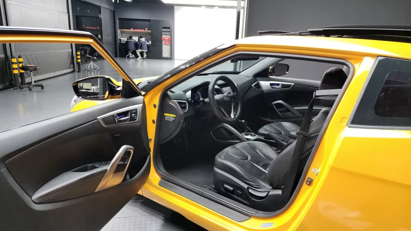 Hyundai Veloster