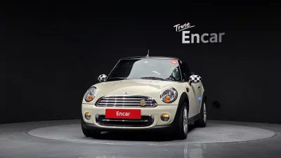 MINI Cooper Convertible