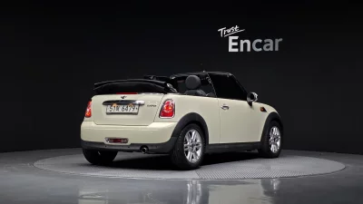 MINI Cooper Convertible