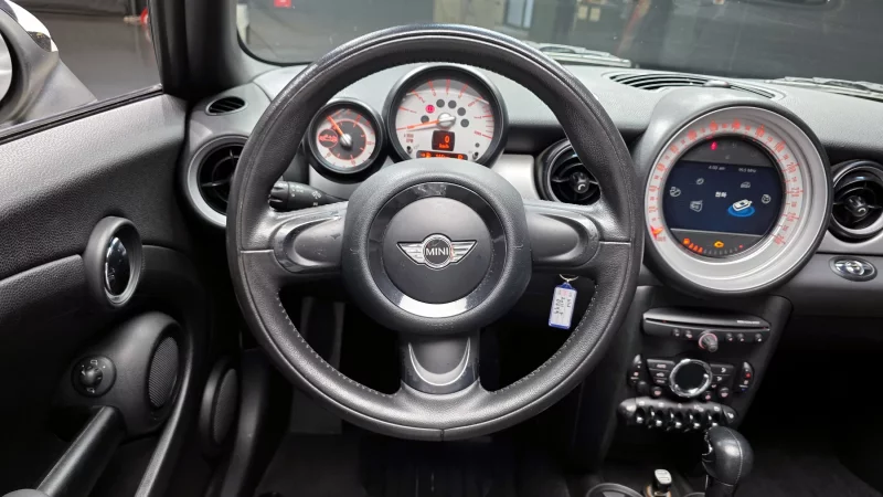 MINI Cooper Convertible