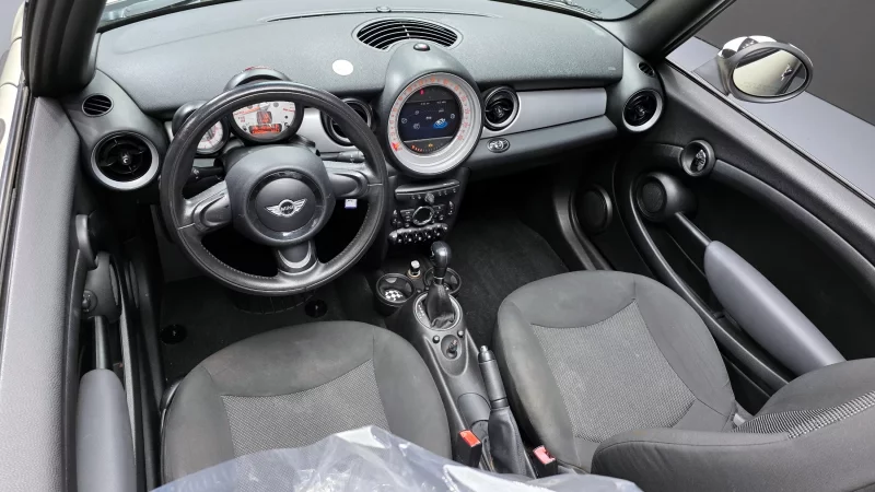 MINI Cooper Convertible
