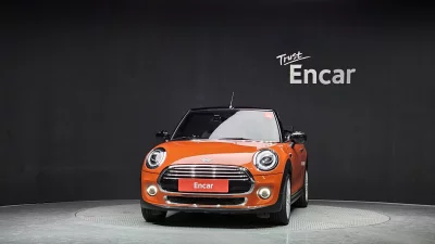 MINI Cooper Convertible