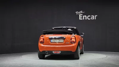 MINI Cooper Convertible