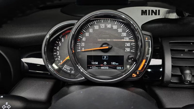 MINI Cooper Convertible