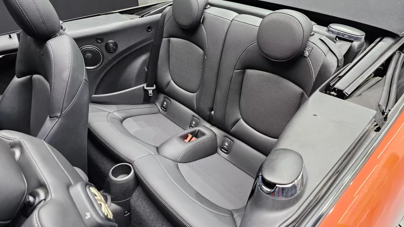 MINI Cooper Convertible