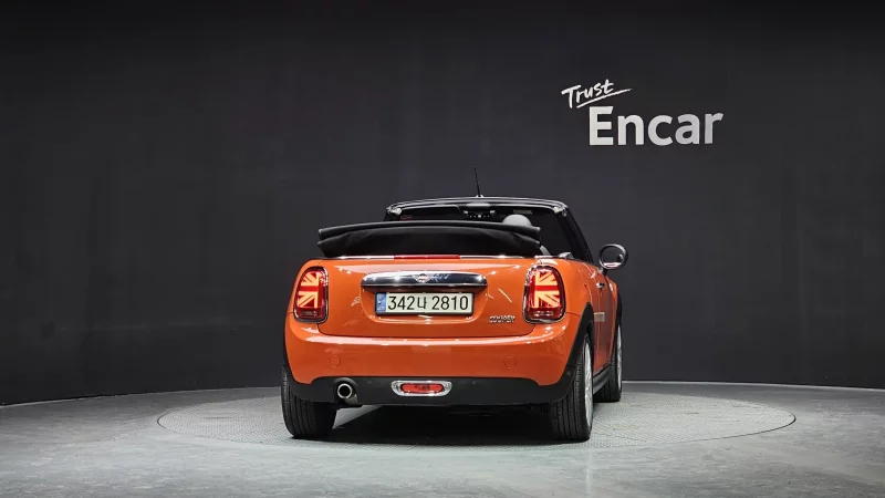 MINI Cooper Convertible