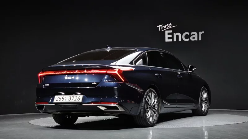 Kia K8