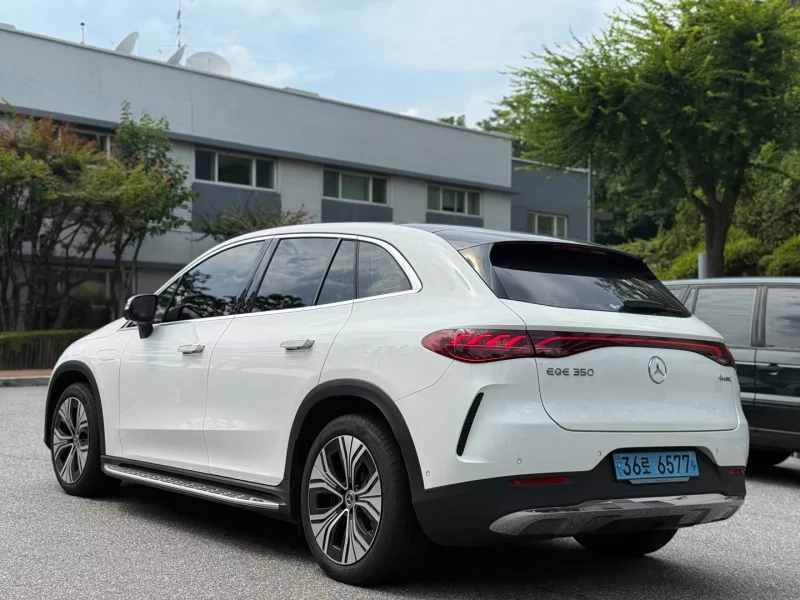 Mercedes-Benz EQE