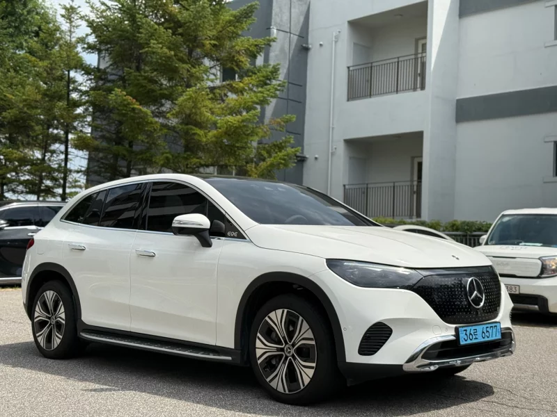 Mercedes-Benz EQE