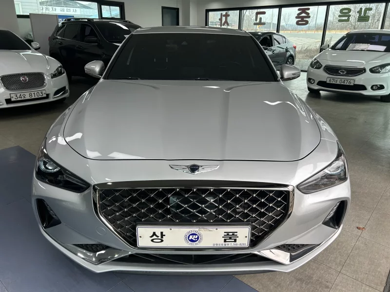 Genesis G70