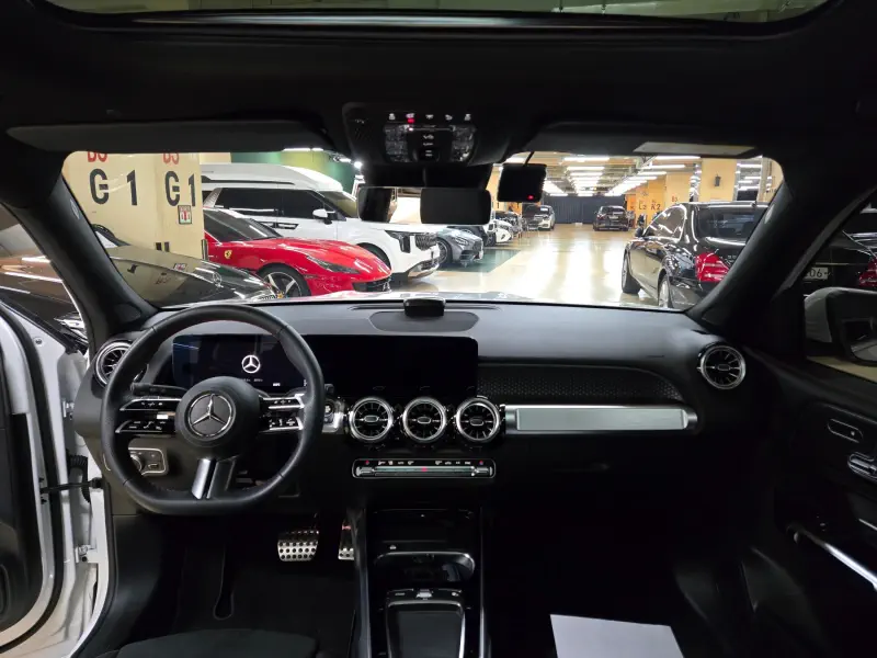 Mercedes-Benz GLB-Class