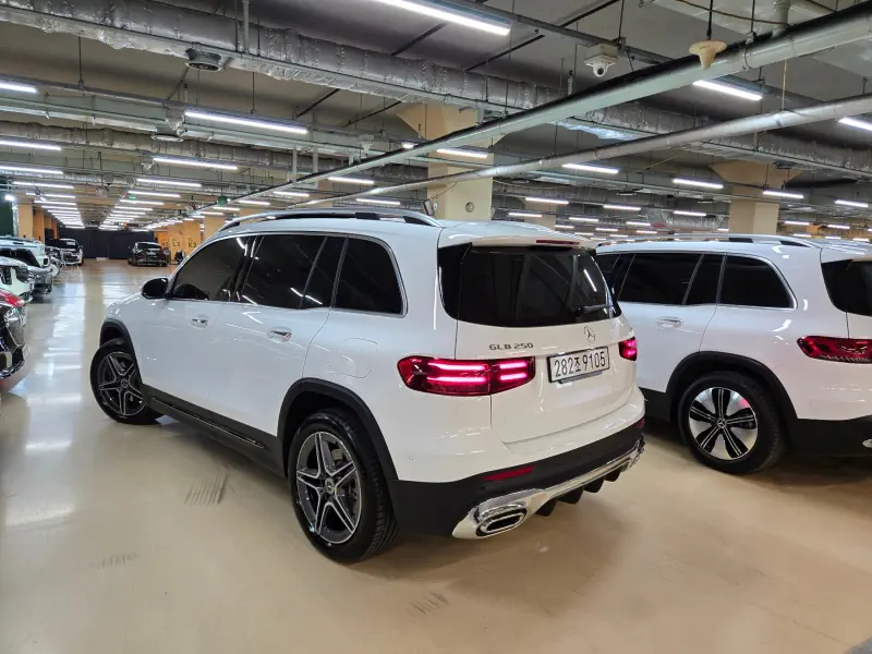 Mercedes-Benz GLB-Class