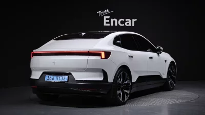 Polestar 4