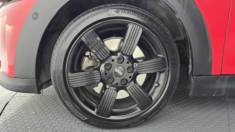 MINI Cooper Convertible