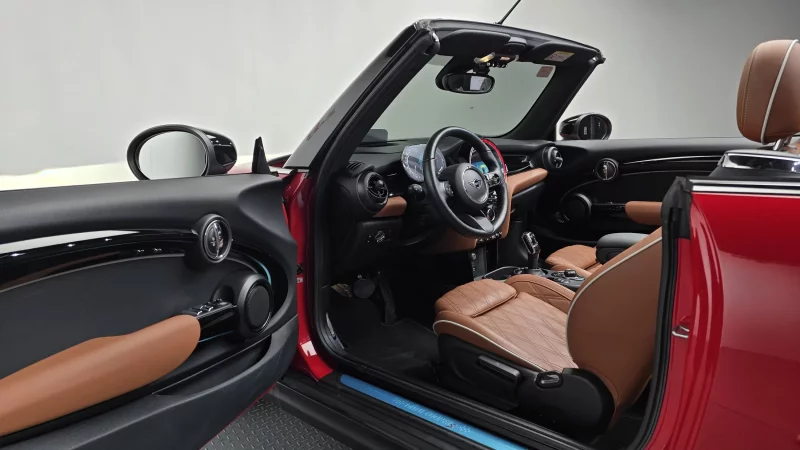 MINI Cooper Convertible