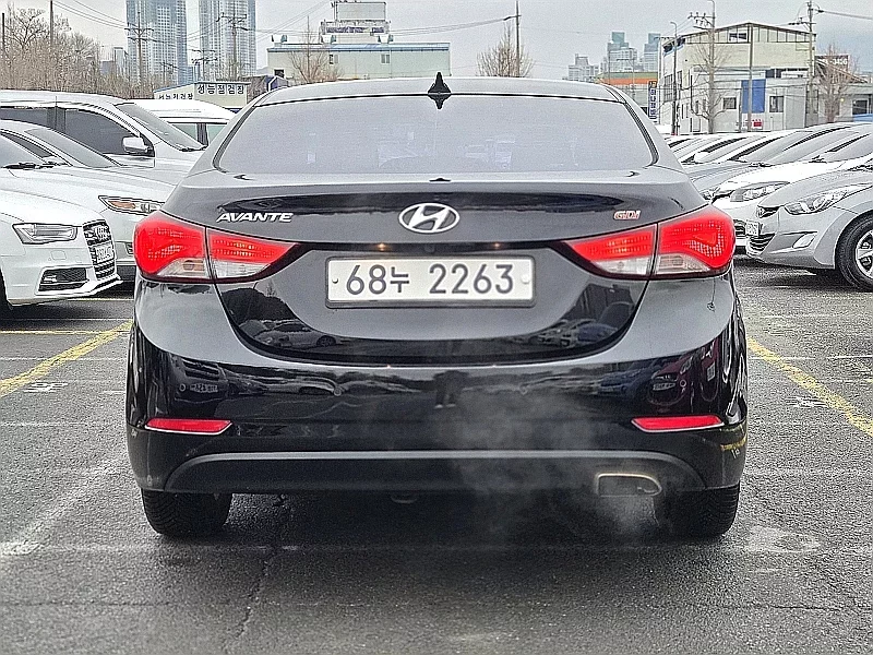 Hyundai AVANTE