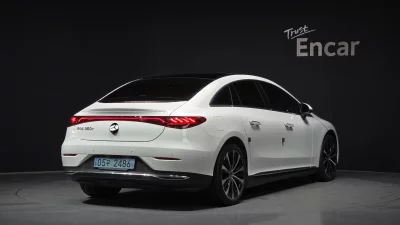 Mercedes-Benz EQE
