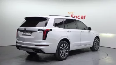 Cadillac XT6