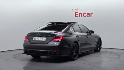 Genesis G70