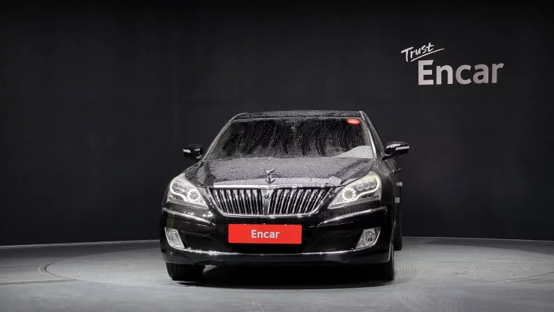 Hyundai Equus