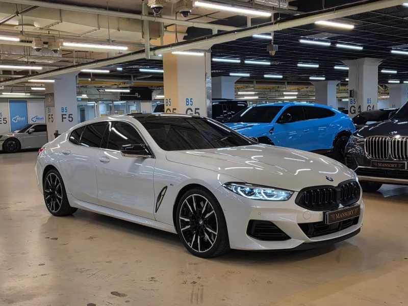 BMW 8-Series