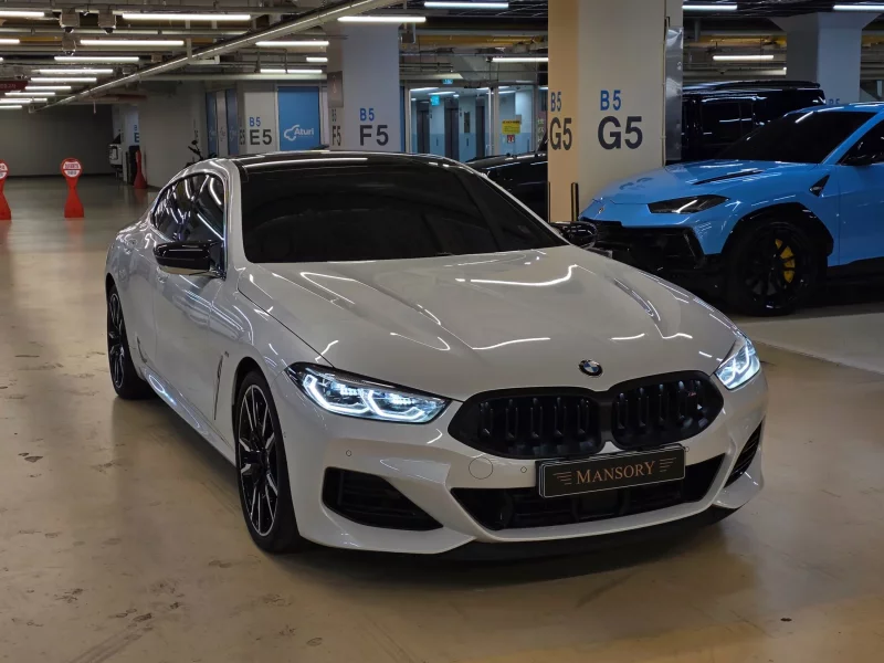 BMW 8-Series