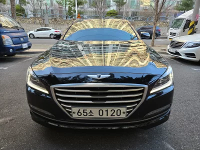 Hyundai Genesis