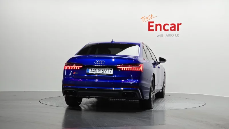 Audi S6