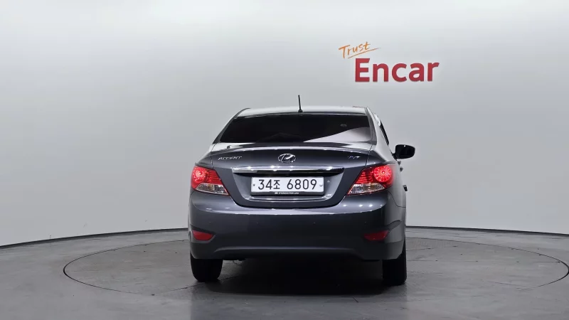 Hyundai Accent