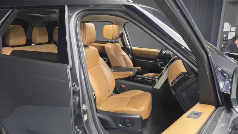 Land Rover DISCOVERY