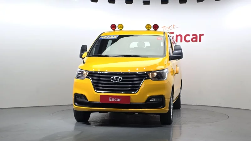 Hyundai Grand Starex