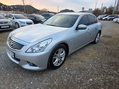 Infiniti G25