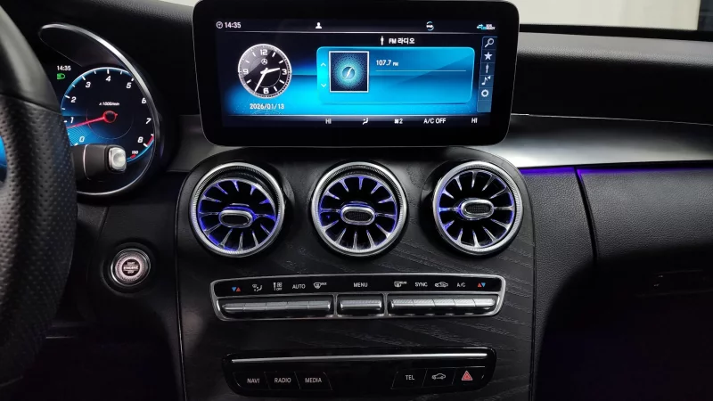 Mercedes-Benz C-Class