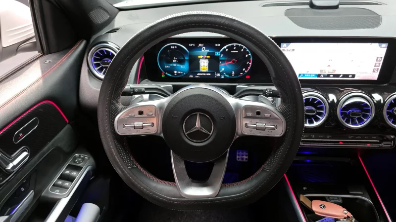 Mercedes-Benz GLB-Class